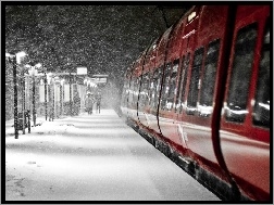 Śnieżyca, Peron, Dworzec, Pociąg